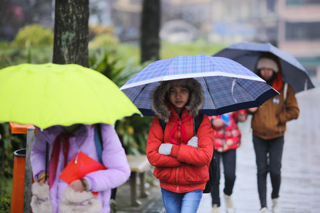 Rét dưới 3 độ C, dân Sa Pa chống chọi bằng những cách độc đáo này